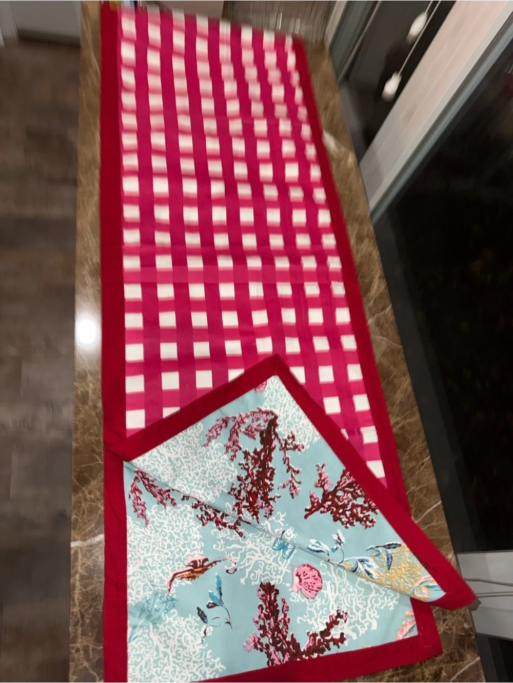 Reversible Coral Reef print kitchen set in Aqua and Pink